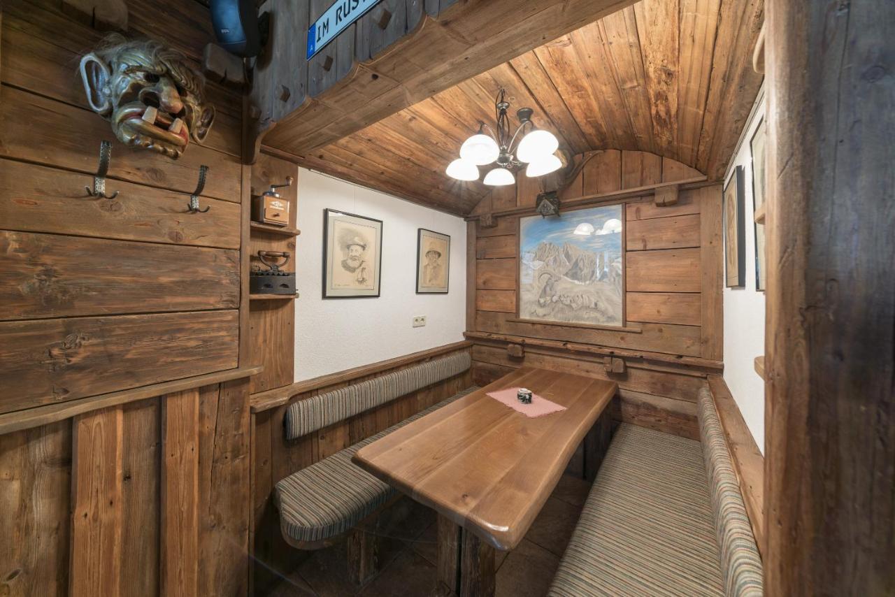 Ferienwohnungen Rustica Langenfeld Bagian luar foto